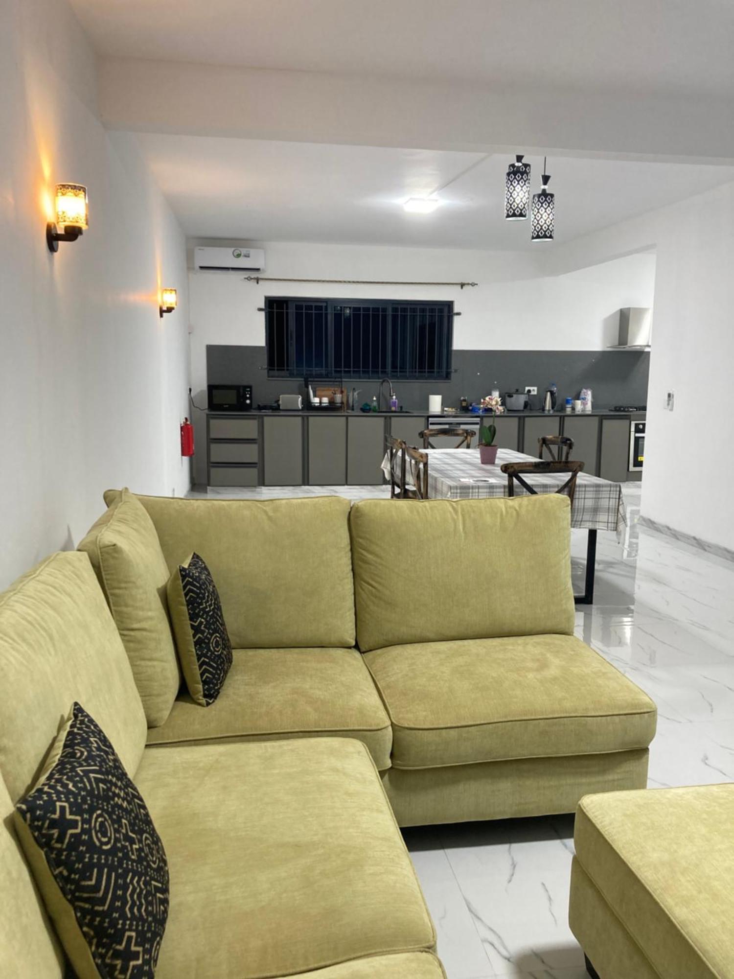 Apartment Label 2